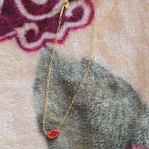 Elegant Gold and Red Pendant Necklace